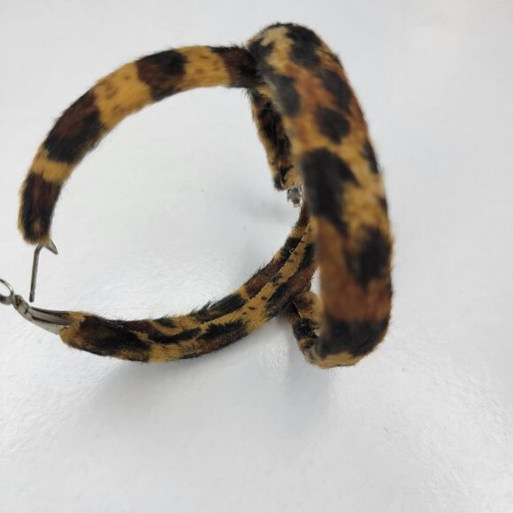 Animal Print Fuzzy Round Earrings - Picture 2 of 7
